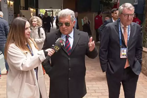  لابورتا لجماهير برشلونة: لم نحقق أهدافنا بعد.. واحذروا من فخ الاحتفال المبكر